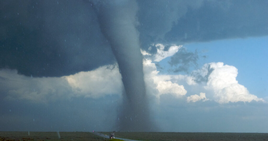 How Fast do Tornadoes Spin