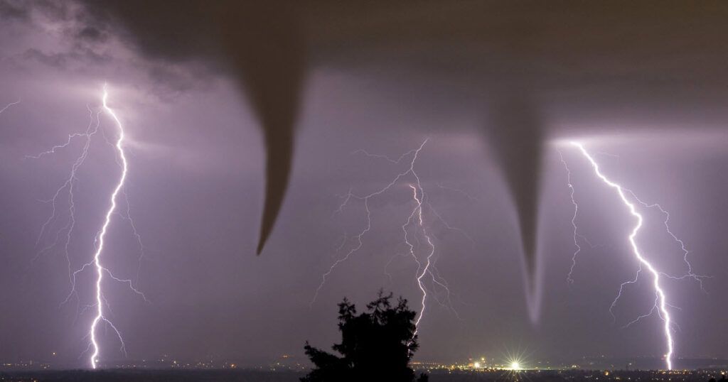 Multi Vortex Tornado