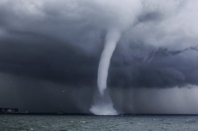 A Large Waterspout Tornado