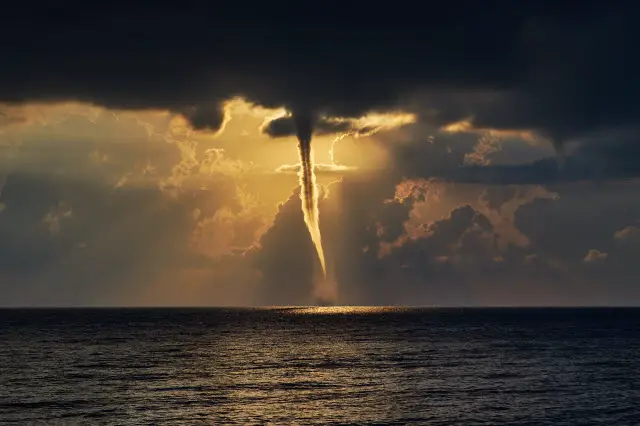 What is a Waterspout Tornado?